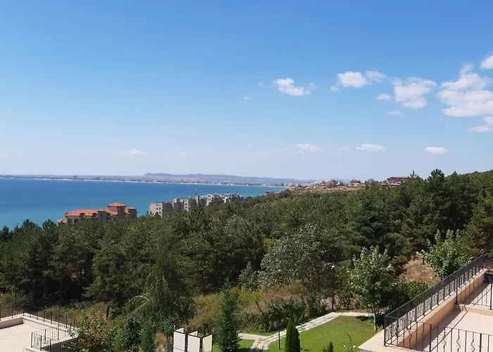 Noks 1st Line Apartment *